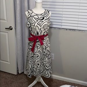 Anne Taylor Dress